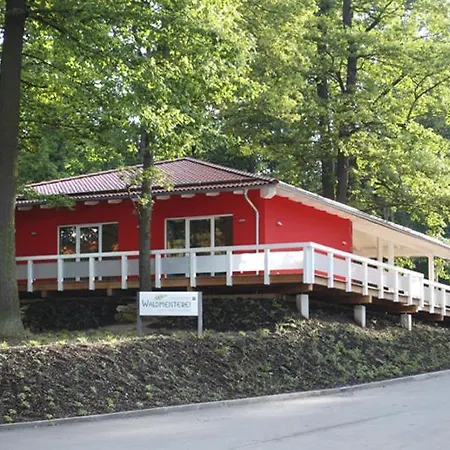 Pensión Restaurant Waldmeisterei 2*