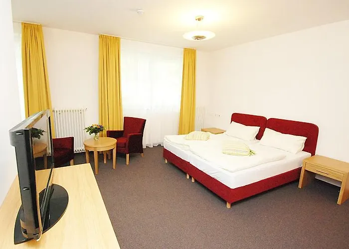 Restaurant Waldmeisterei Konukevi 4*